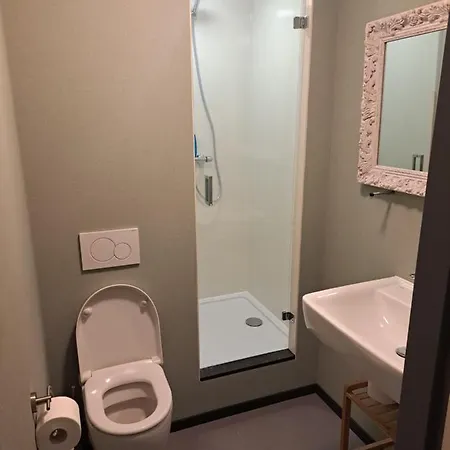 Bb De Woonboot 公寓 Anna Paulowna